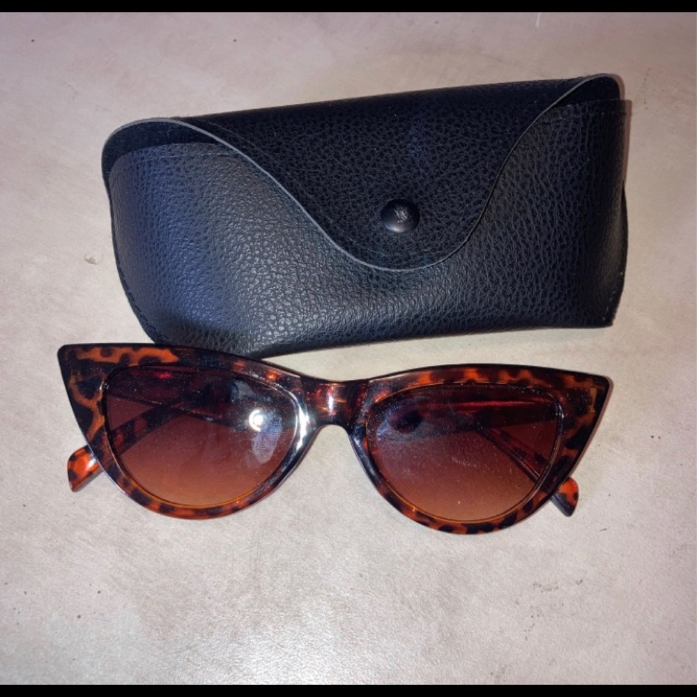 Sun glasses